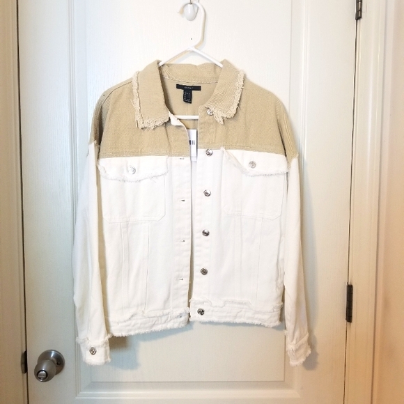 Forever 21 Jackets & Blazers - 🆕️Forever 21 Denim Jacket